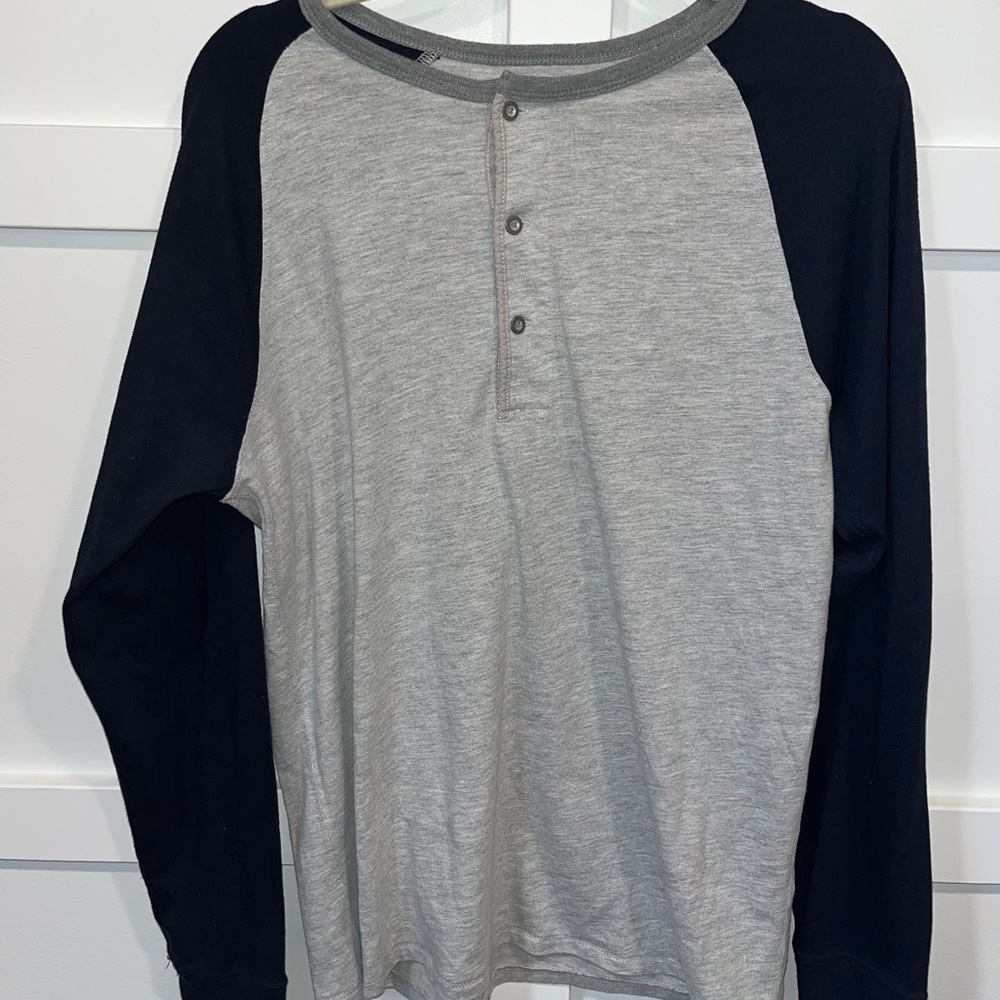Men’s J Crew Henley